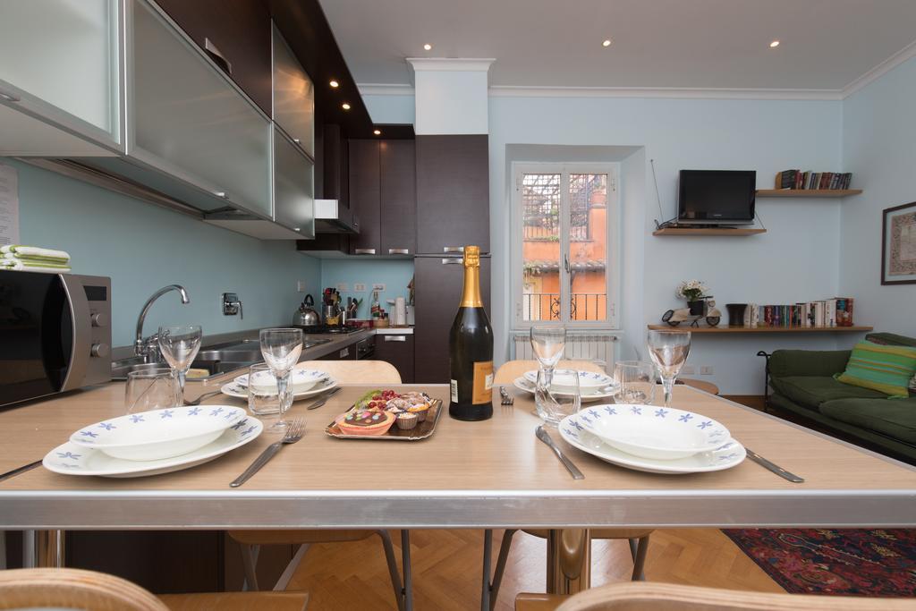 Holidays Banchi Vecchi Apartment Rome Room photo