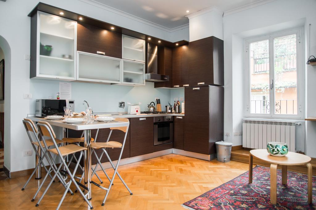 Holidays Banchi Vecchi Apartment Rome Exterior photo